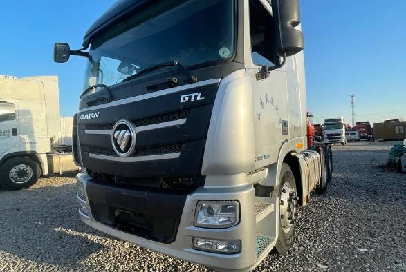 Used Foton BJ4259 6X4 460hp Tractor Head — Second Hand Tool Trailer